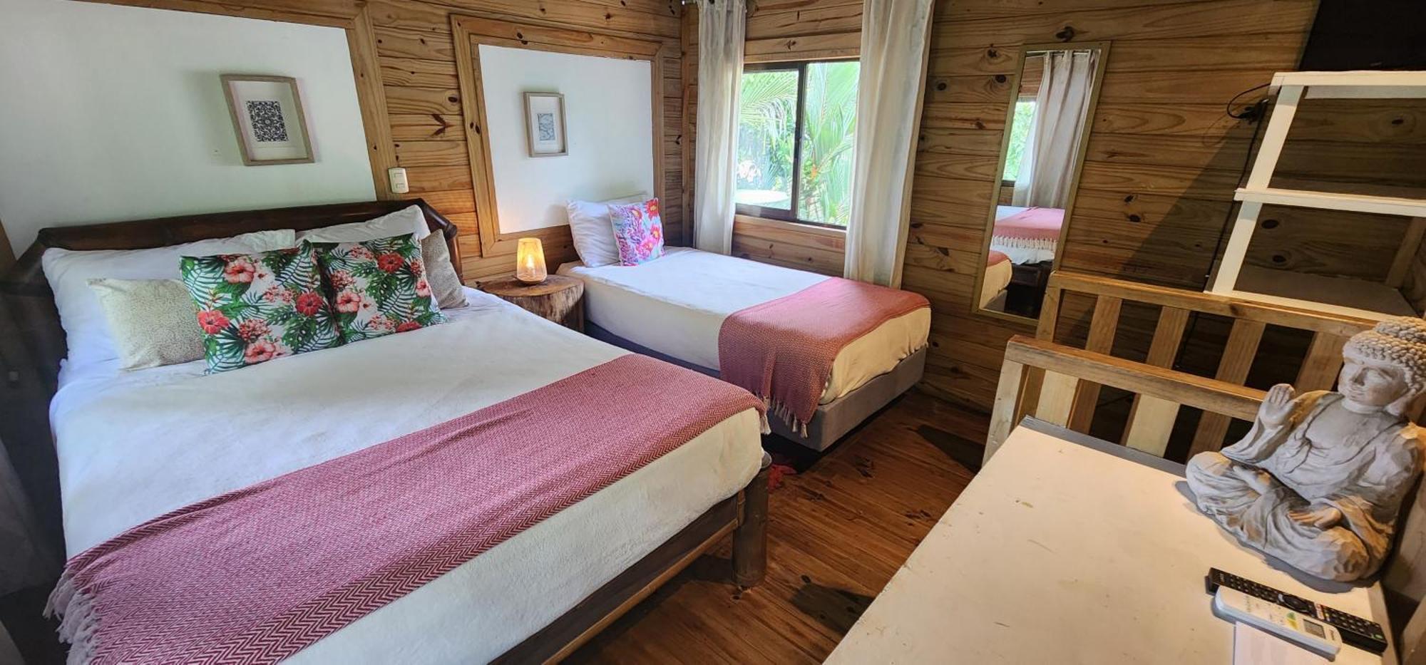Boutique Hotel y Spa Tangara Azul Ojochal Bagian luar foto