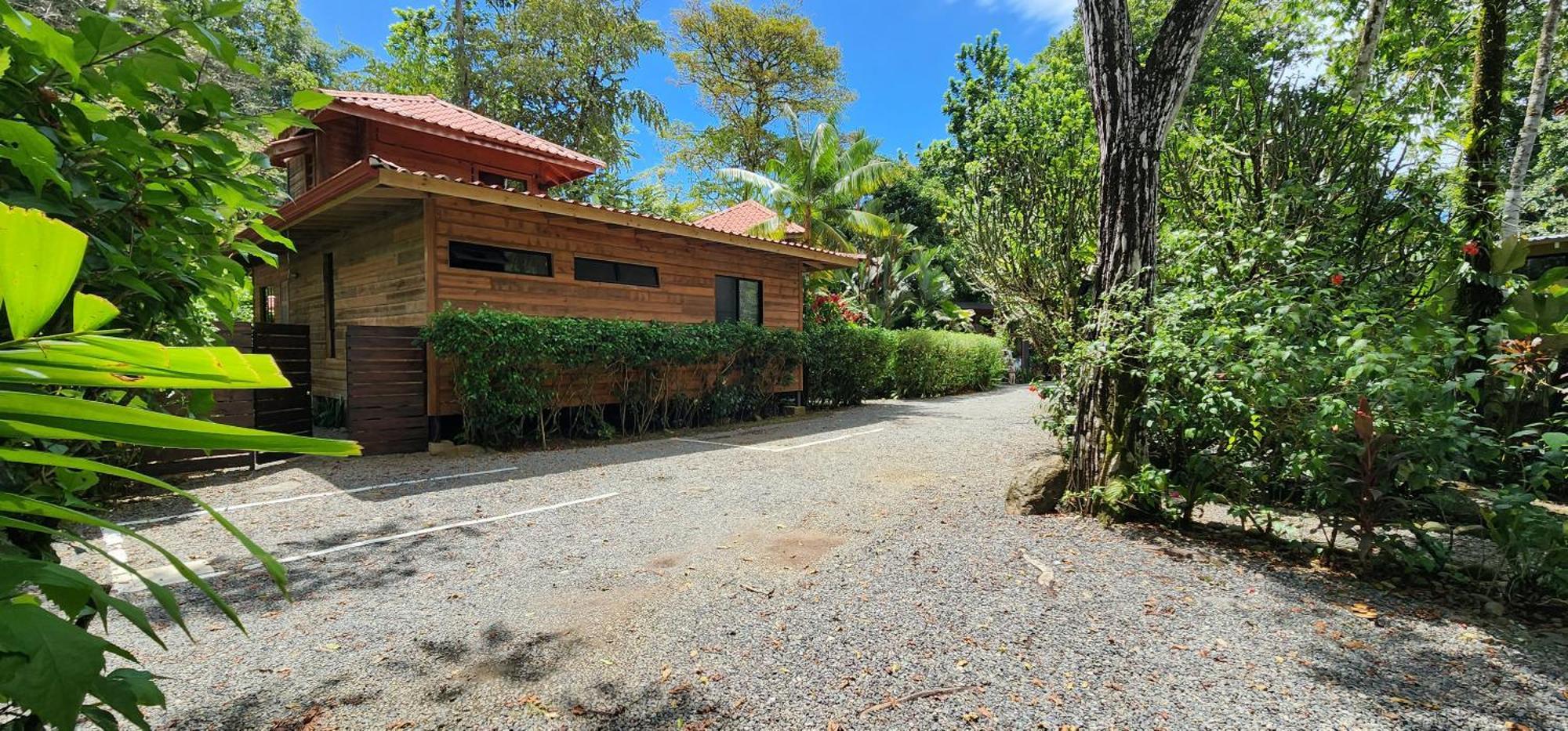 Boutique Hotel y Spa Tangara Azul Ojochal Bagian luar foto